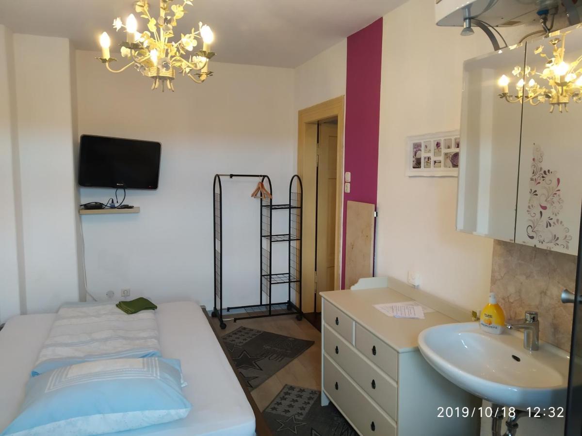 Privatzimmer Siebenlehn Exterior foto